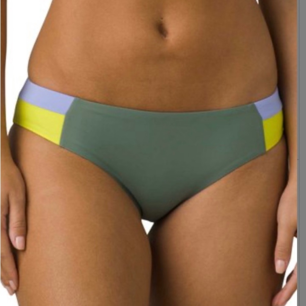 PrAna Innix reversible bottom Army Green Color block M